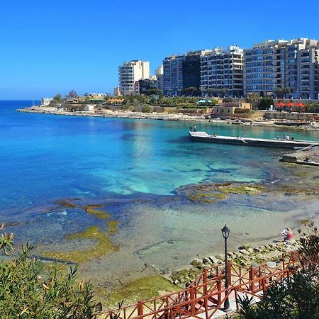 Gorgeous Apartment With Terrace In Fort Cambridge, Pool Sliema Exterior photo